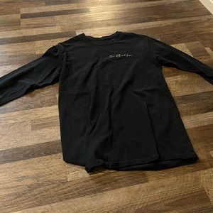 Women’s large black, BE STILL AND KNOW long sleeve shirt, great condition
